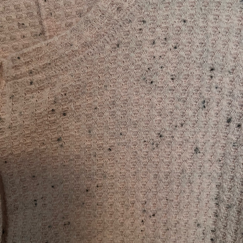 $5 ADD ON Old Navy Light Pink Speckled Henley Blouse - Picture 4 of 6